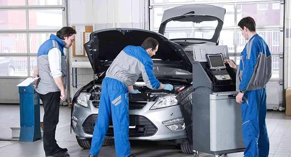 Mobile auto HVAC maintenance services in Maysville, providing convenient and reliable solutions for vehicle heating and cooling systems.